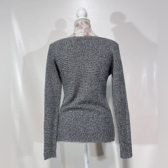🛍️LIZ CLAIBORNE SPORT Black and white heather knit‎ sweater size S. - Picture 6 of 12